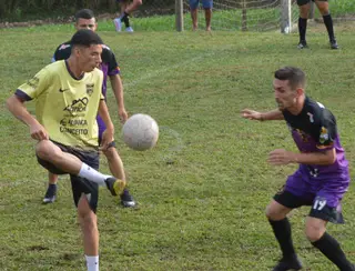 Em jogo de 11 gols, Aliança vence o Aventureiros e classifica se para as semifinais do 1º Campeonato Futebol de Suíço, no Campo do Guincho 