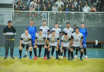  Abertura do Campeonato Municipal de Futsal de Campo do Tenente foi marcada por jogos intensos e emocionantes