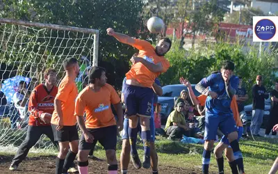 Toronto de Mafra conquista o Torneio de Futebol Suiço do Galáticos em Rio Negro