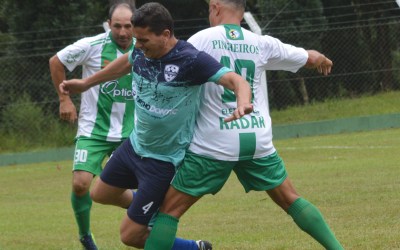 Veteranos do km-09 aplica goleada e Garra de Canoinhas vence de virada na Copa Serju Sênior Futebol