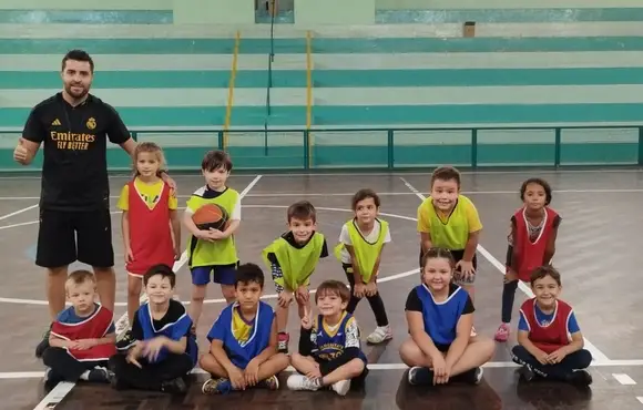 Projeto SMEL Kids de Rio Negro coloca as crianças no esporte desde cedo